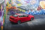 Jaguar XE P300 R-Dynamic 2019 года (NA)
